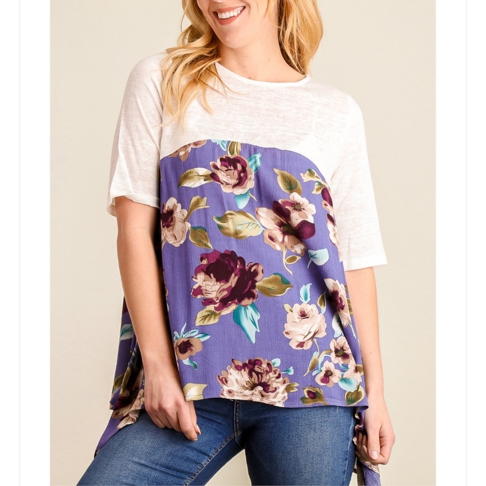 BEAUTIFUL PURPLE/IVORY FLORAL TOP, L, runs small. Matches pink/ivory floral